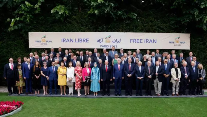 اجلاس جهانی ایران آزاد ۲۰۲۳ - پیش به سوی جمهوری دموکراتیک - گزیده  سخنرانی خانم #مریم_رجوی - #آری_به_جمهوری_دمکراتیک #FreeIran2023