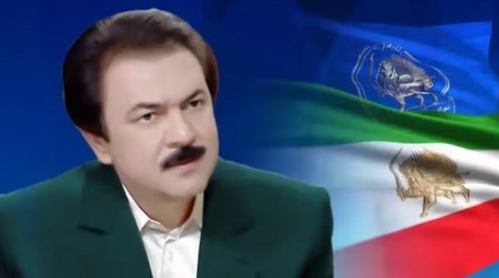 مسعود رجوی: خامنه‌ای امروز تهران را با به صحنه آوردن ۴۰هزار پاسدار و بسیجی و ۱۰هزار وحوش انتظامی در چنگ نگهداشت 